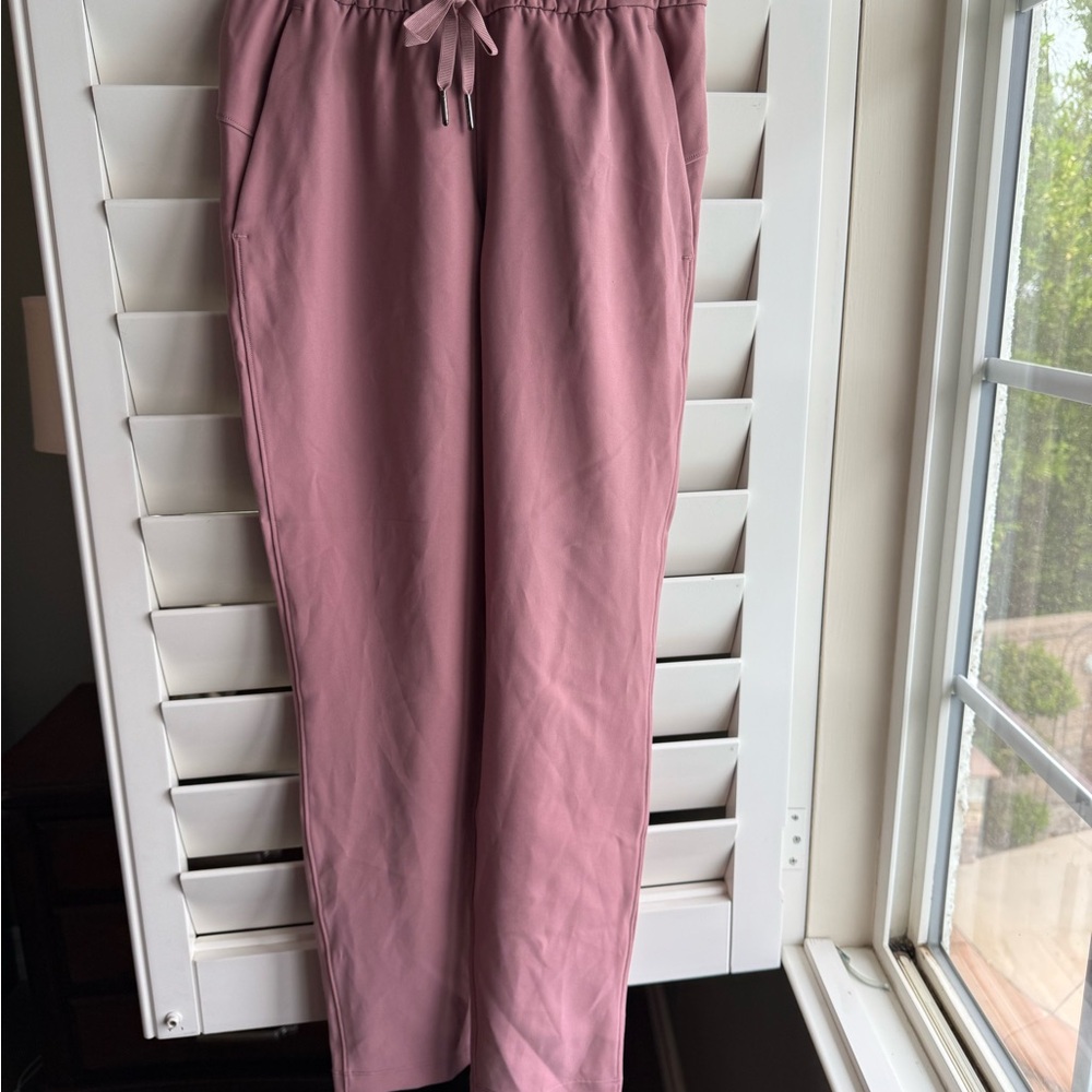 Lululemon Athletica Mauve Lounge Pants